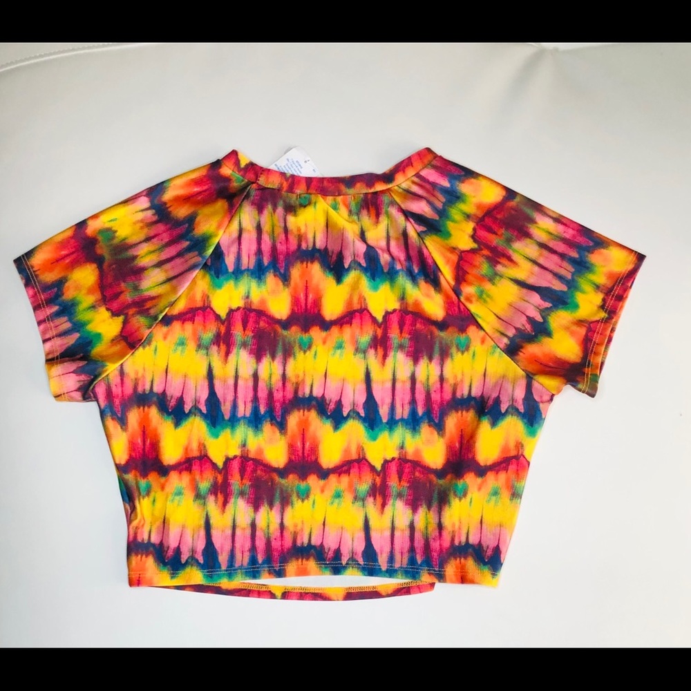 Crop top - Picture 2 of 2